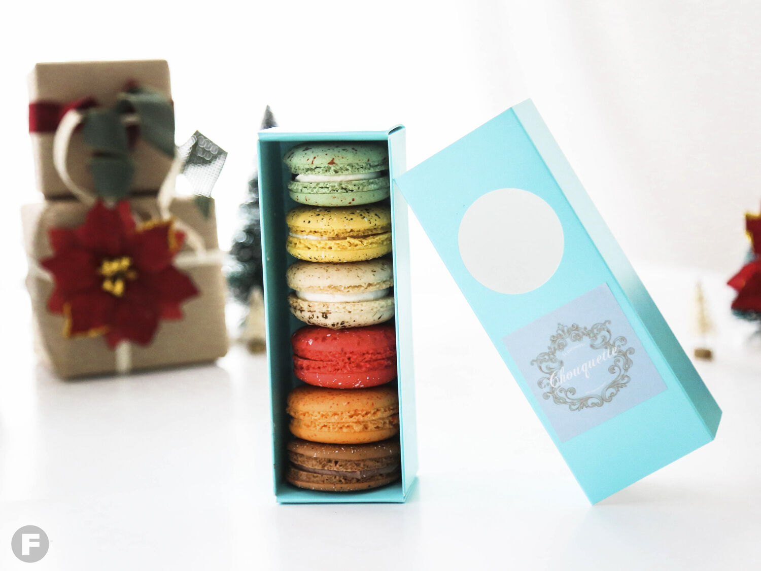 La Patisserie Chouquette Macaron of the Month Club